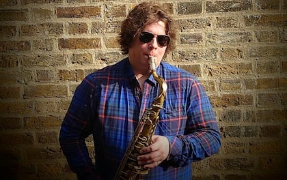 Unforgettable Premium Solo Saxophonist Dom