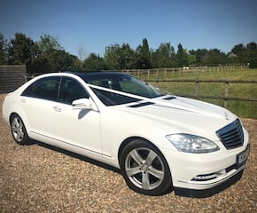 White Mercedes S Class to Make a Stylish Entrance