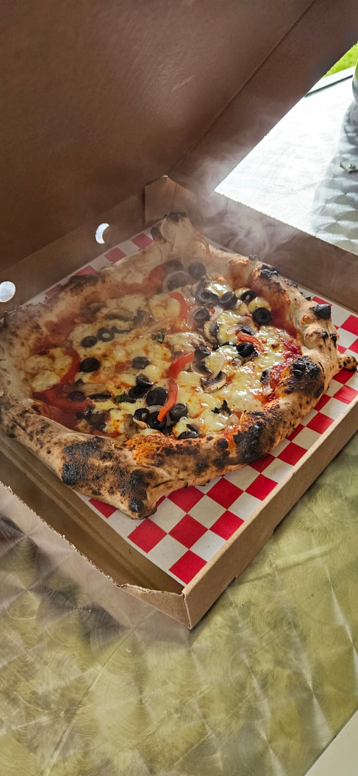 Authentic Neapolitan-Style Artisan Pizza