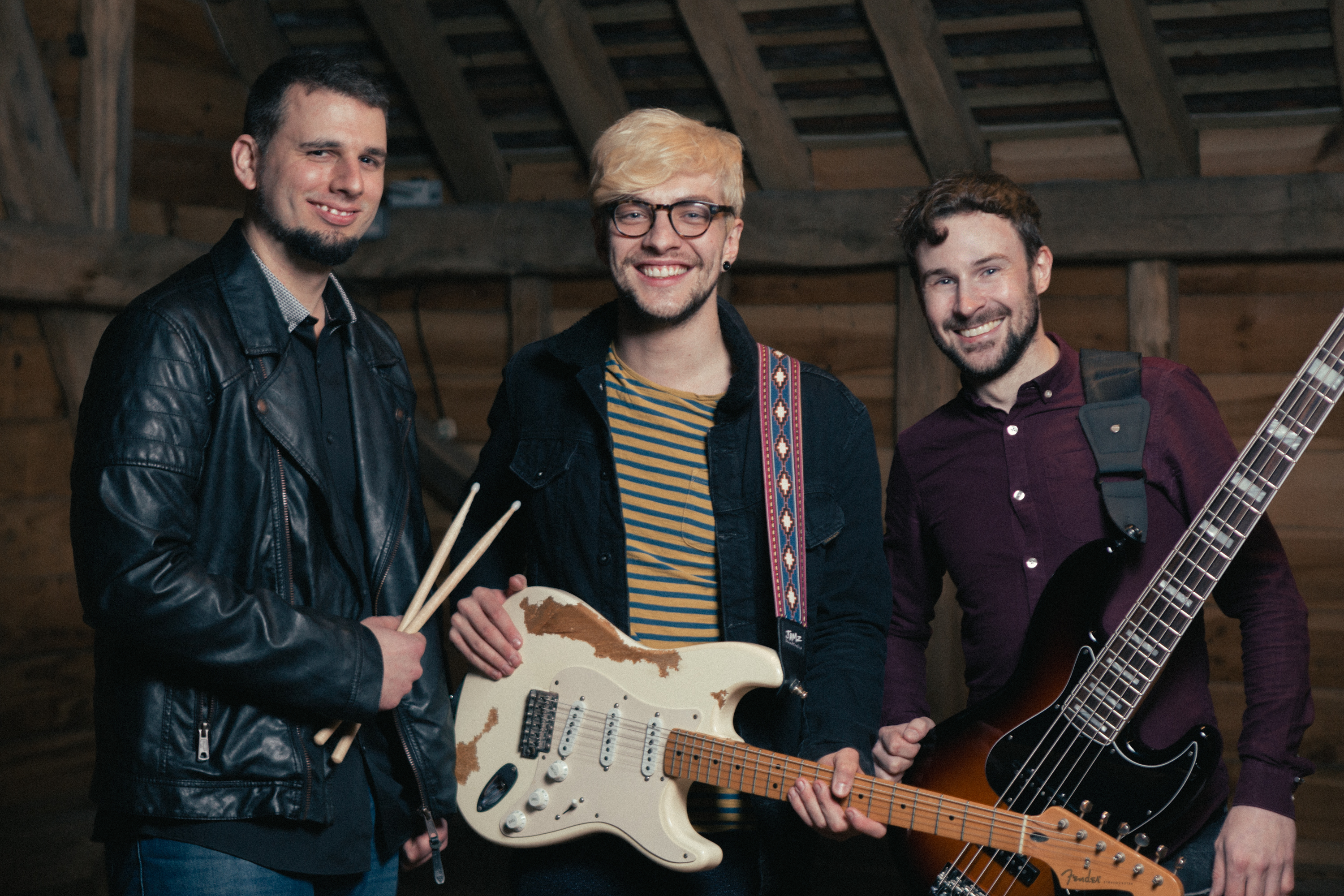 Alternative Rock & Pop Party Band 'The Riot Dogs'