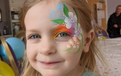 Face Painting & Glitter Bar with Eye-Catching & Colourful Designs