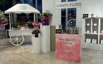 5-Star Candy Floss Machine with Branded/Personalised Stand