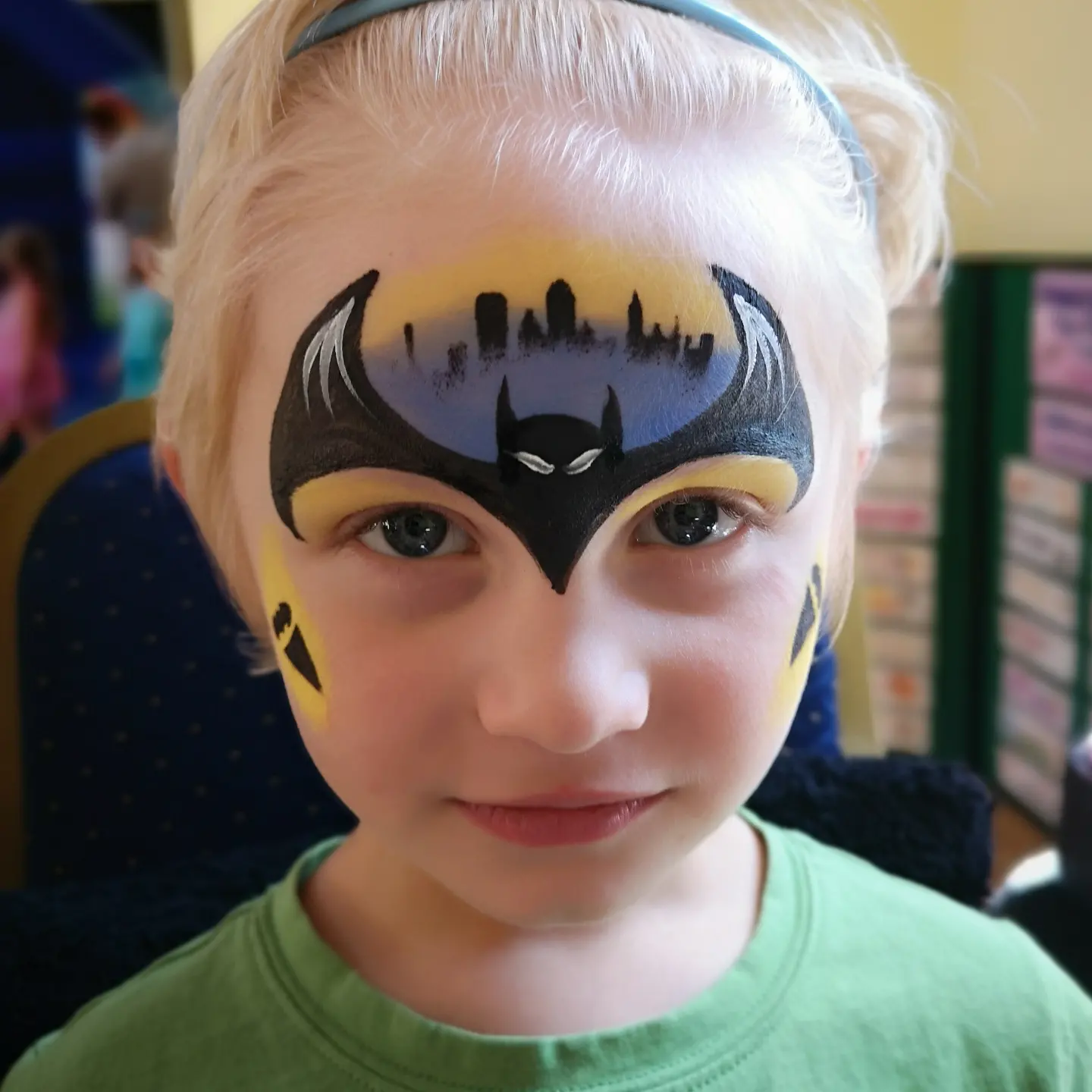 Impressive Face Painting & Sparkling Glitter