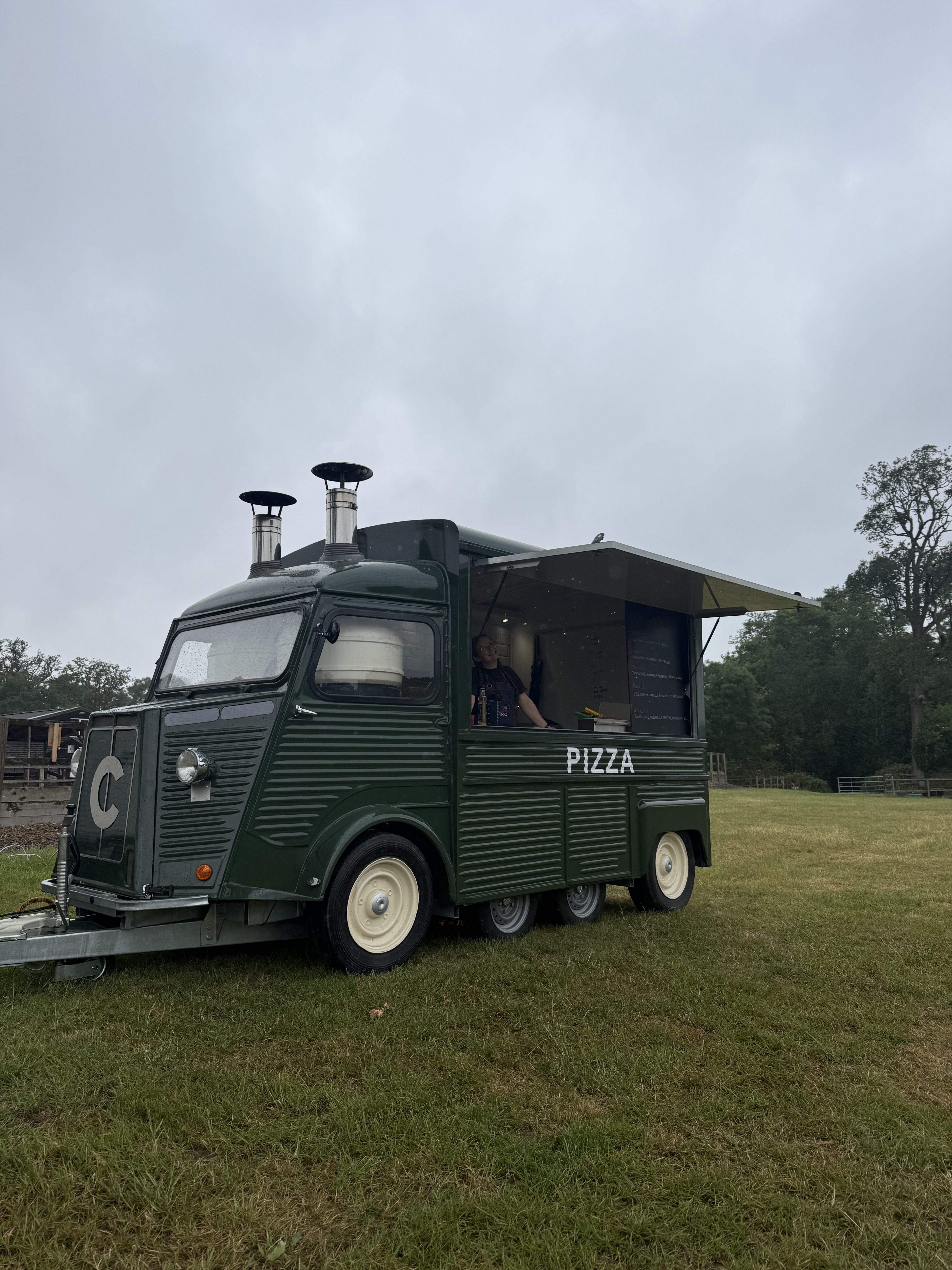 The Little Van with Big Pizza Energy 🍕 Vintage Citroën HY Pizza Van