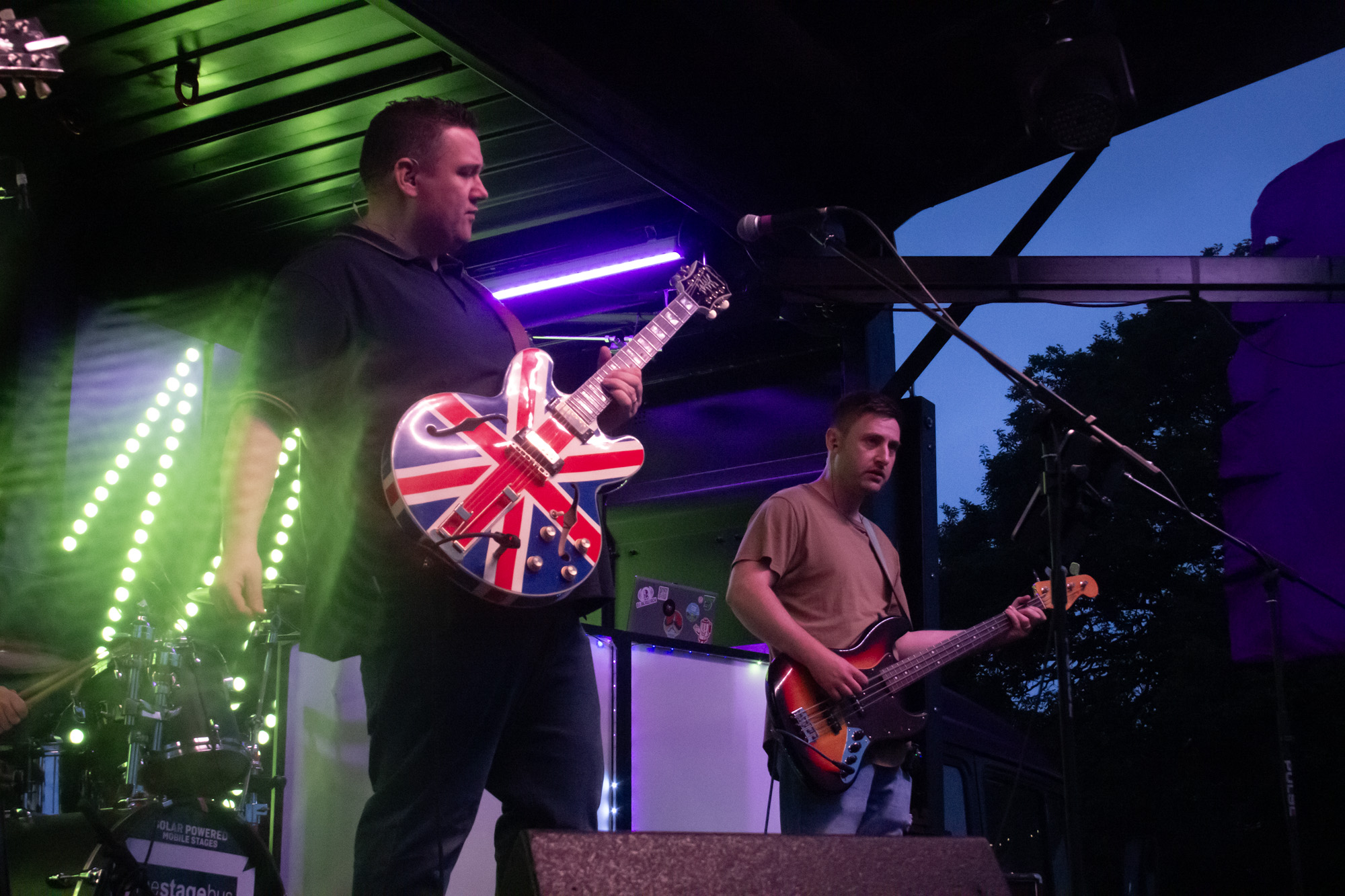 'Top of The Britpops' Transport You Back to the 90s