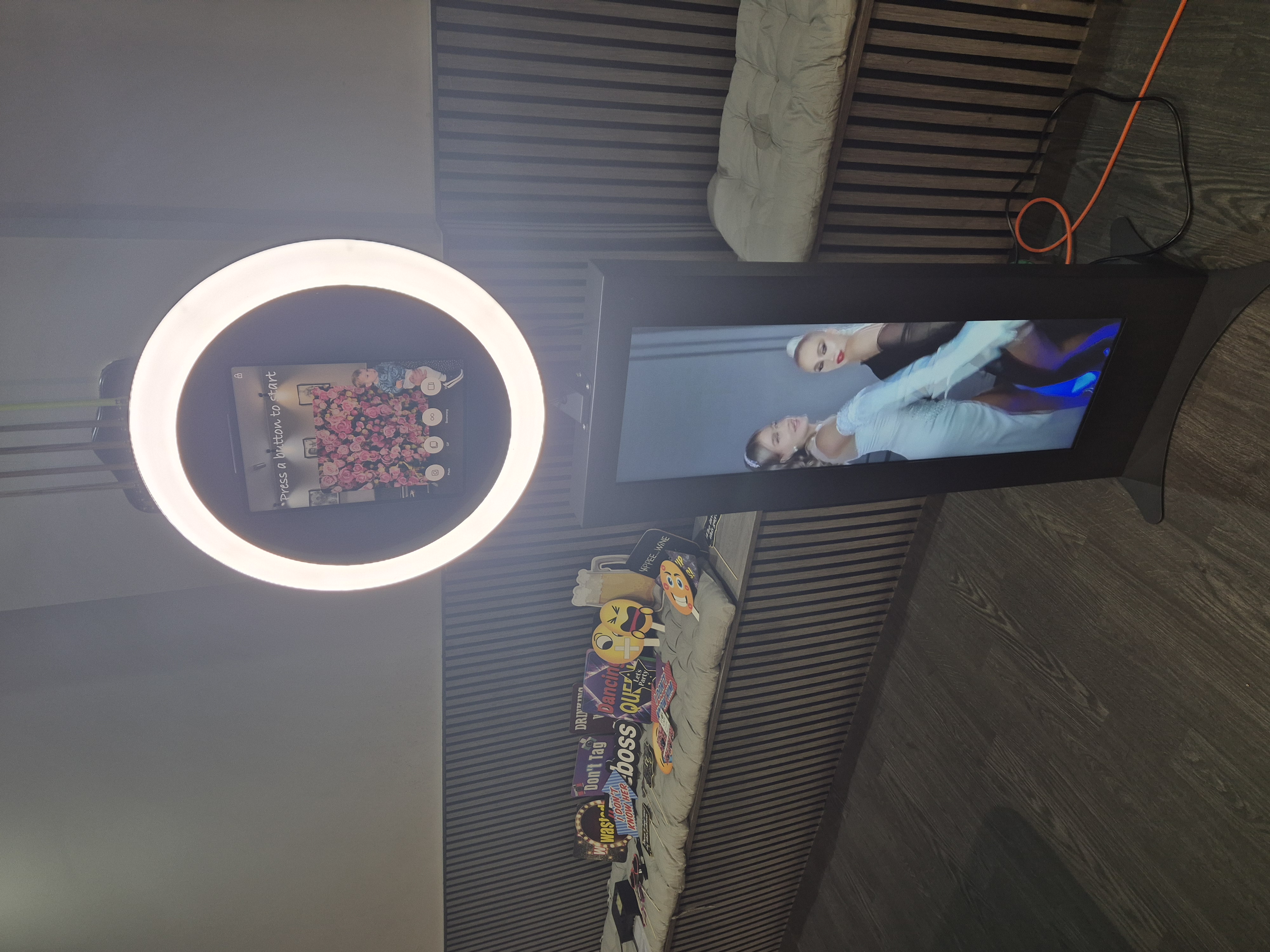 Modern Photo Booth For All Events