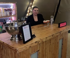 Rustic Mobile Bar Serving You Bespoke, Unlimited Premium Cocktails