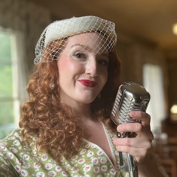 Georgina James - Vintage Singer