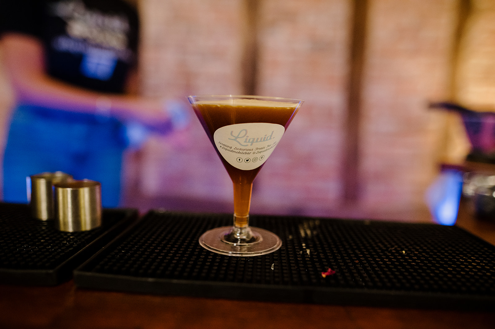 Unlimited Fresh Cocktails & Regular Bar Drinks