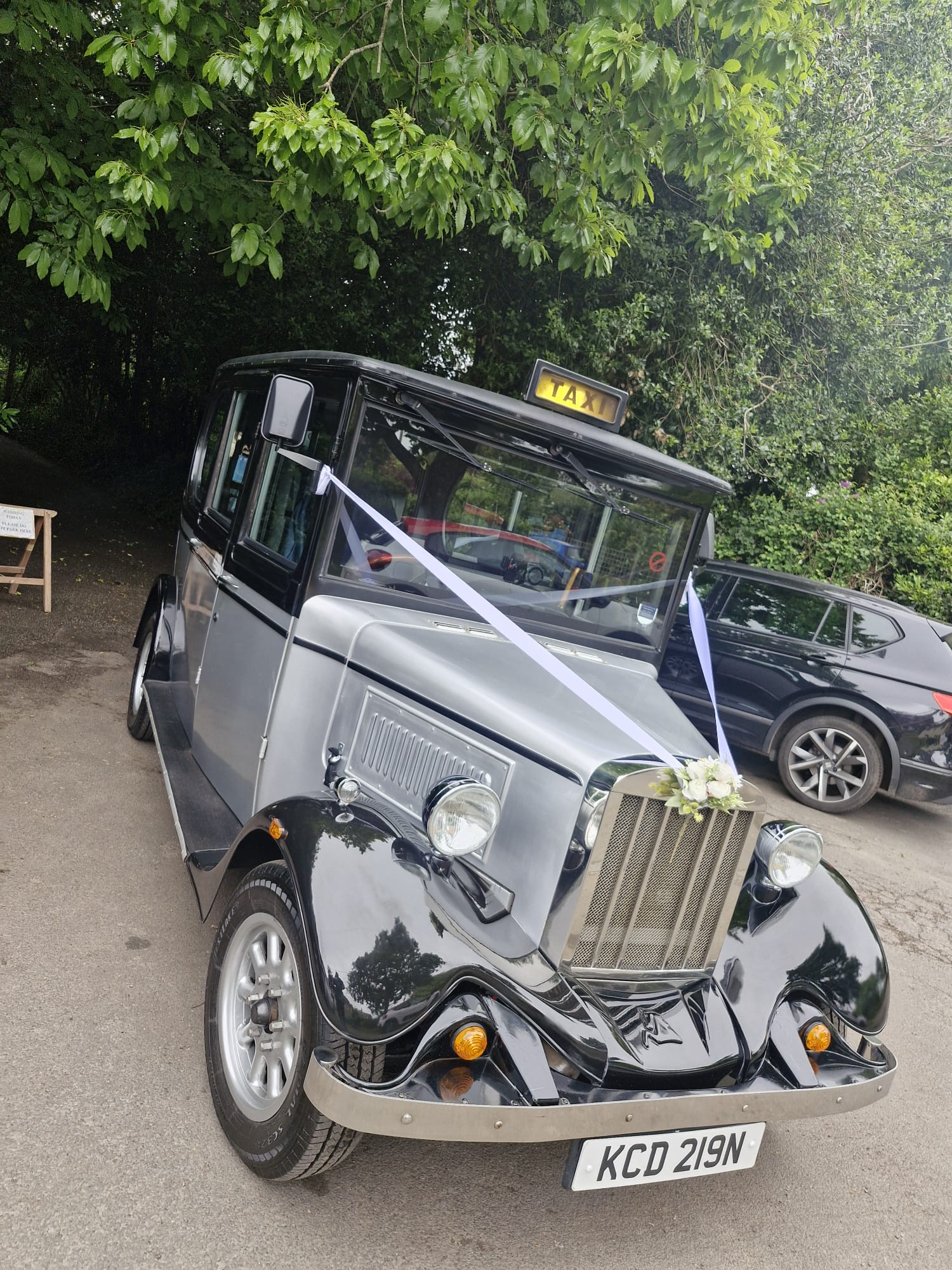 Timeless Journeys In A Vintage London Taxi