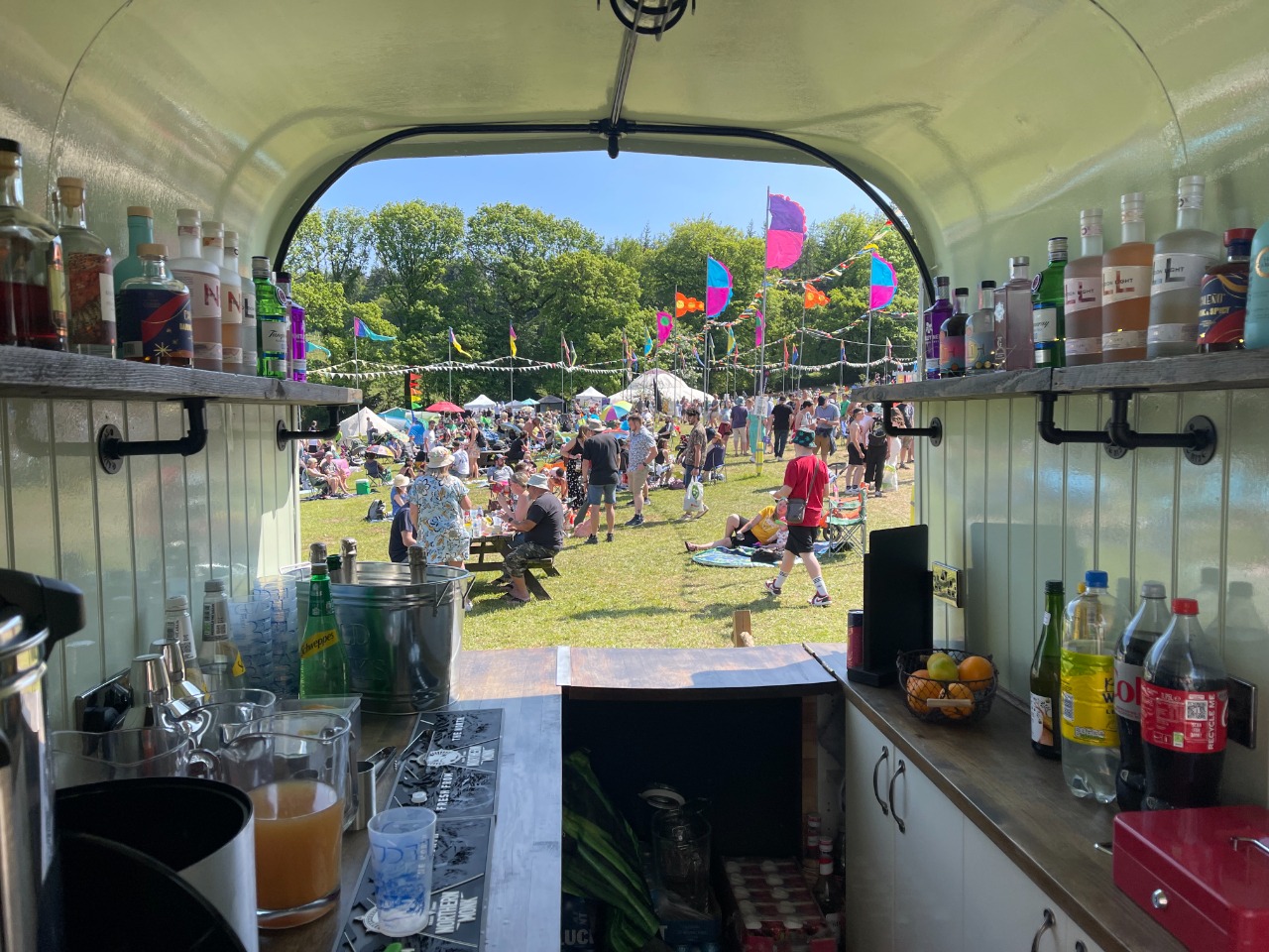 Horse Box Bar Specialising in Alcohol-Free Drinks