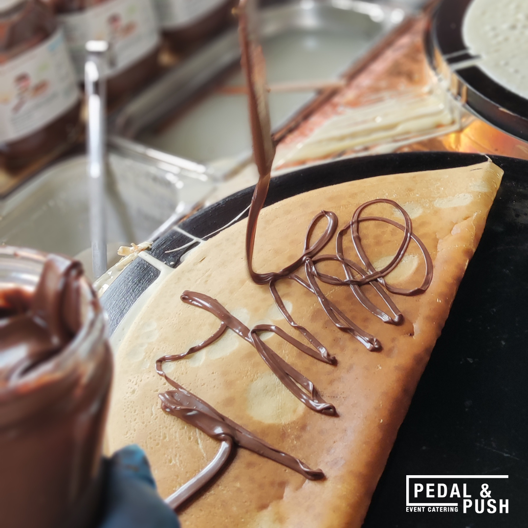 Mobile Crêperie For Any Occasion