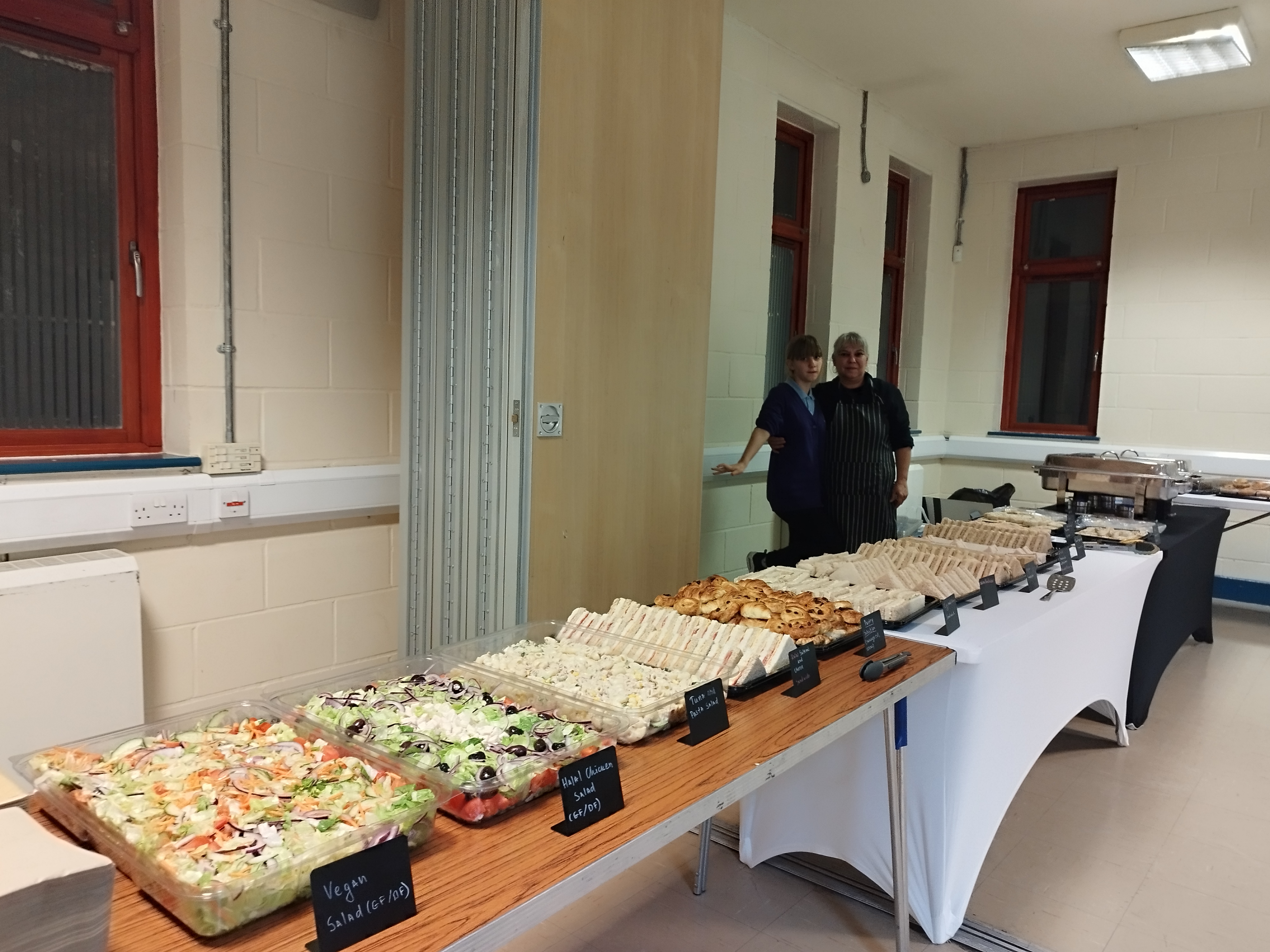 The Ultimate Finger-Feast Extravaganza: Fresh Salads, Gourmet Sandwiches