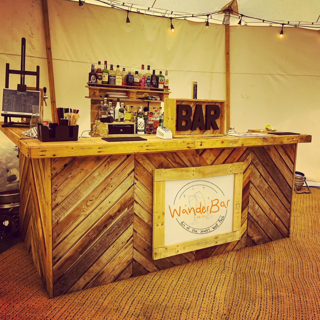 Raise A Glass With Rustic Pallet Bar Bliss