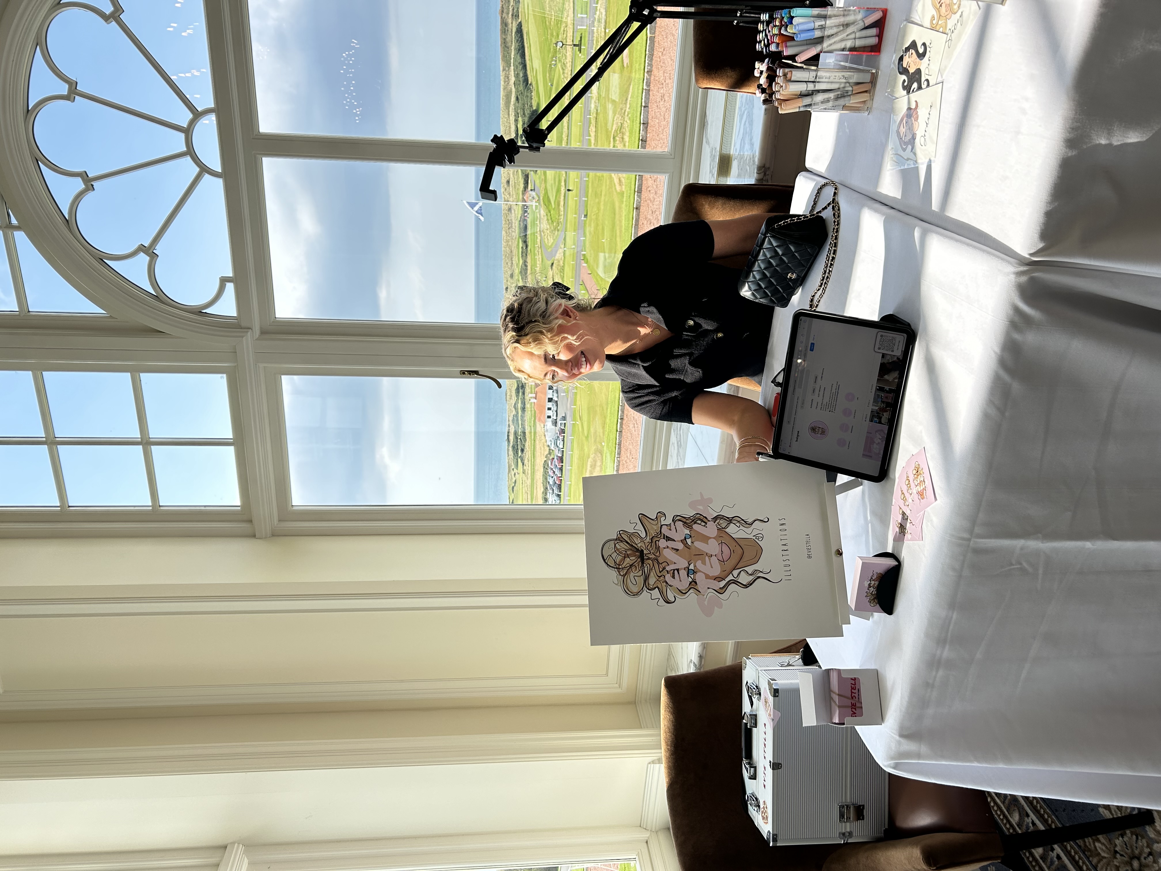 Evie Stella Beautifully Illustrates Your Guests Live At Your Event