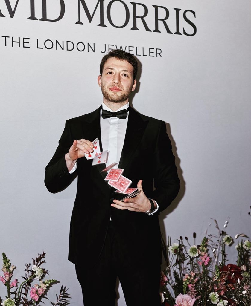 Mind Blowing Magic & Mind Reading For Events, Parties & Weddings