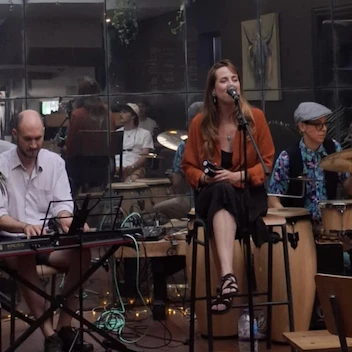 Zubieta and The Suaves Bossa Nova and Samba brazilian jazz live band