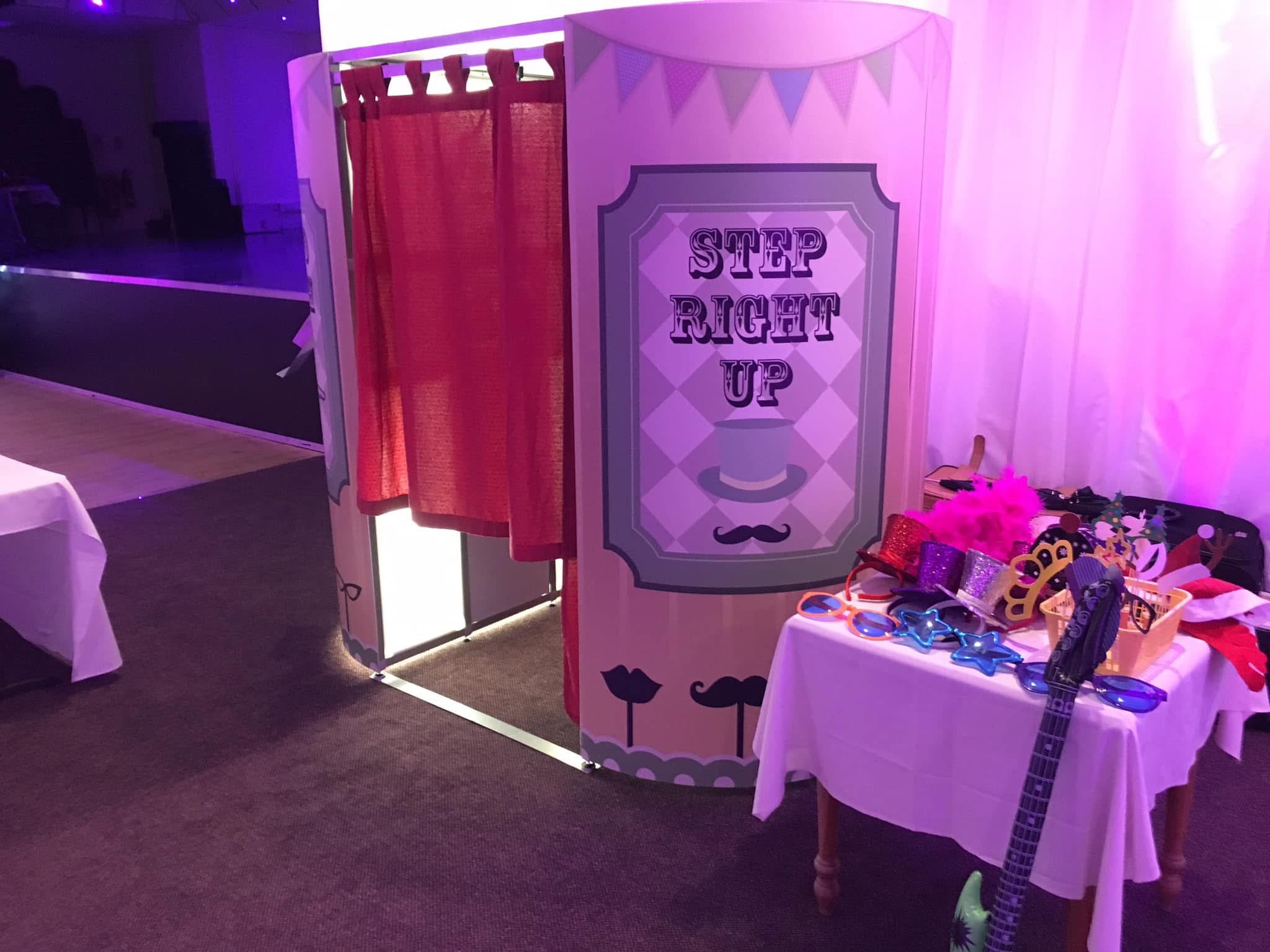 Create Unforgettable Memories with Our Oval Photo Booth