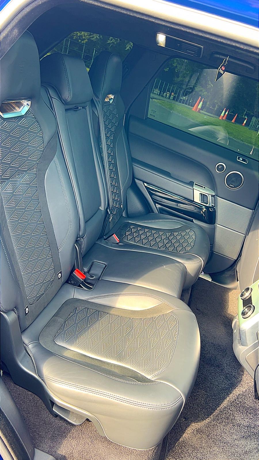 Range Rover SVR Carbon Edition 2022