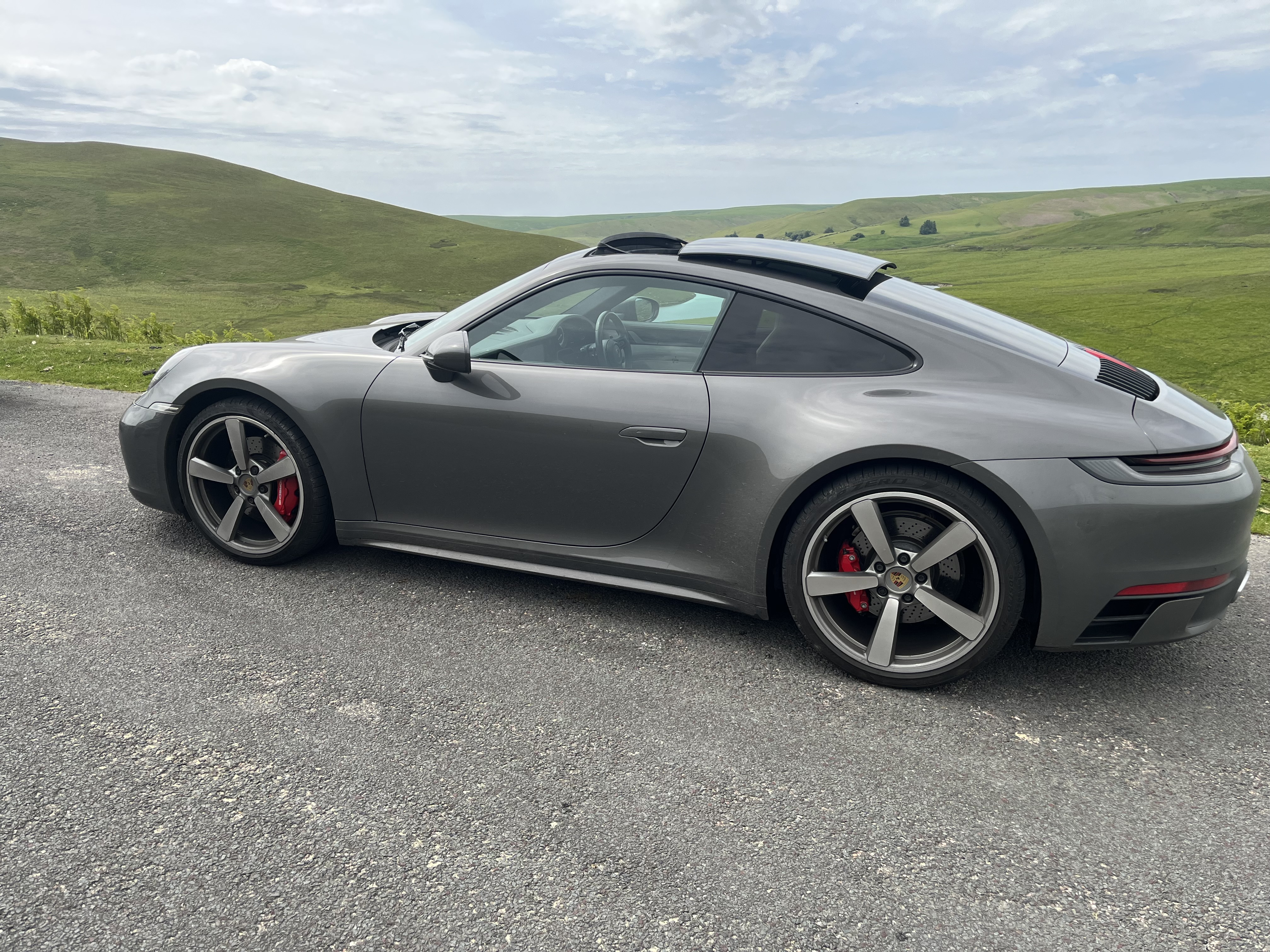 Chauffeur Driven Porsche 911 Carrera S (992)