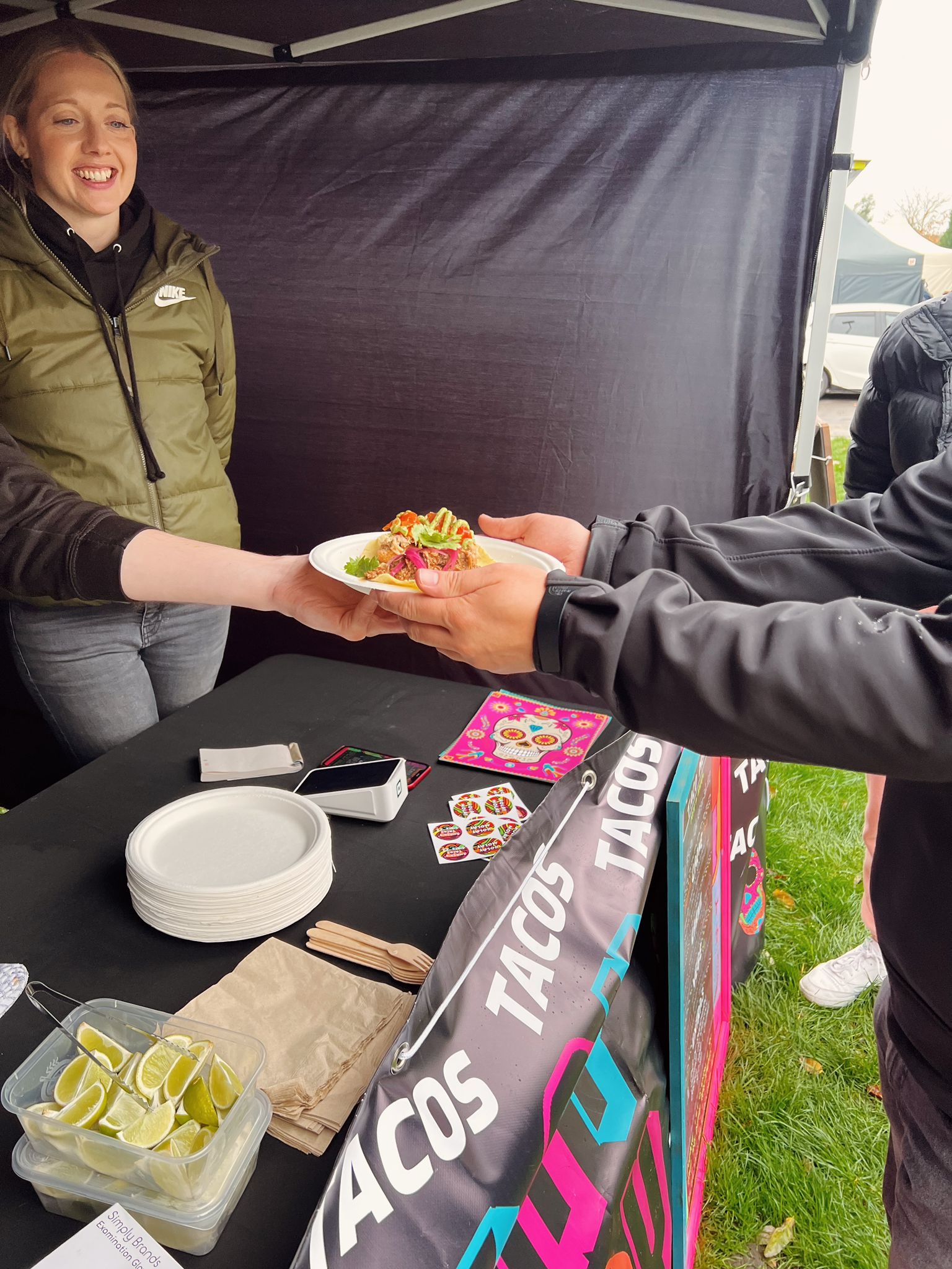 Traditional Mexican Tacos Using Wood Fires & Smoking