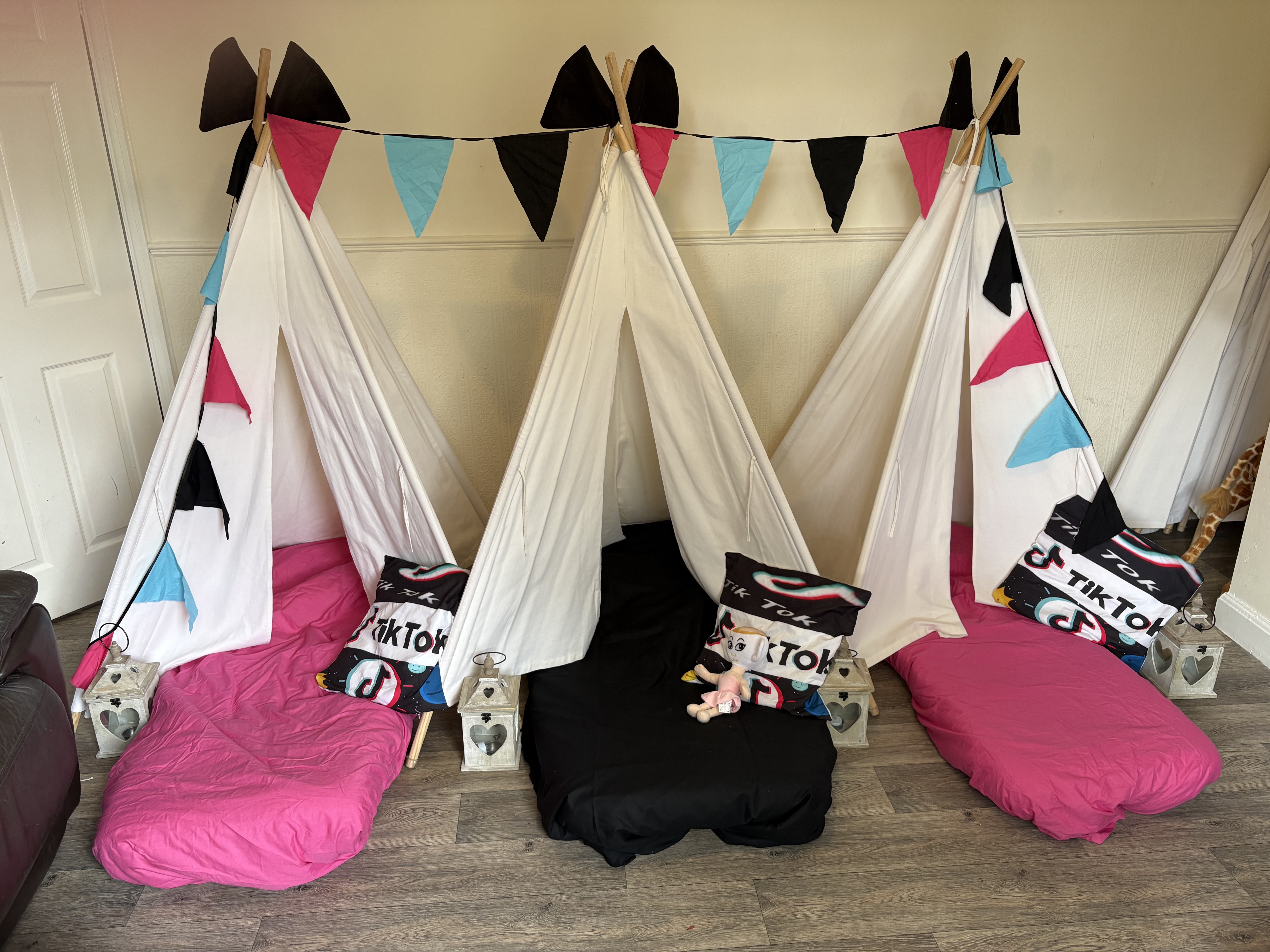 Kids Sleepover Teepee Tent Parties - 6 Themes
