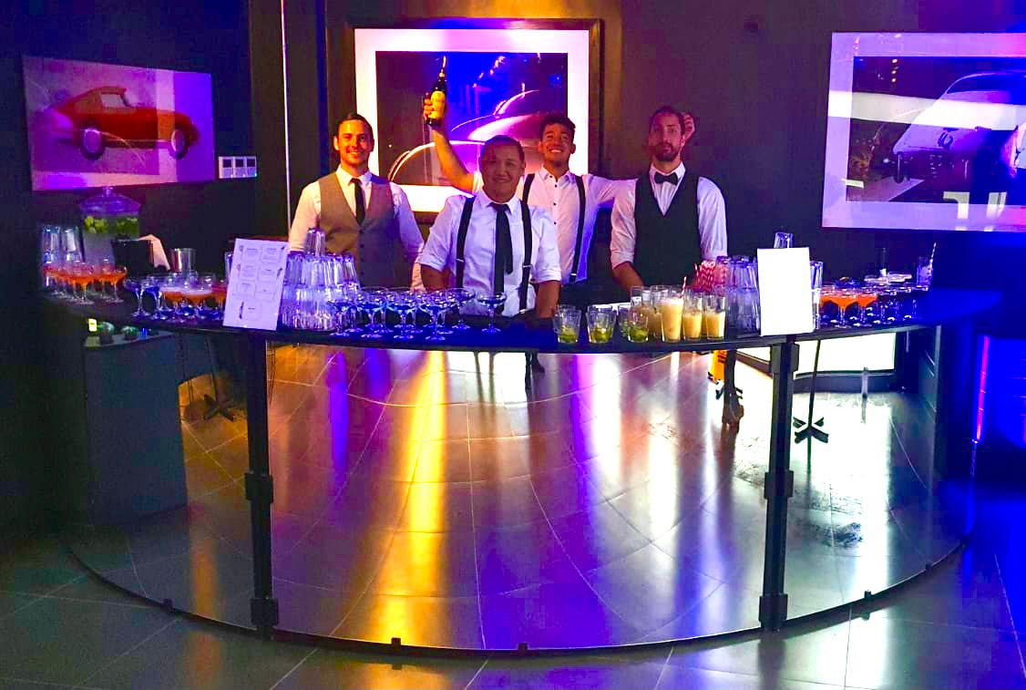Glamorous Mirror Bar With Bottomless Drinks