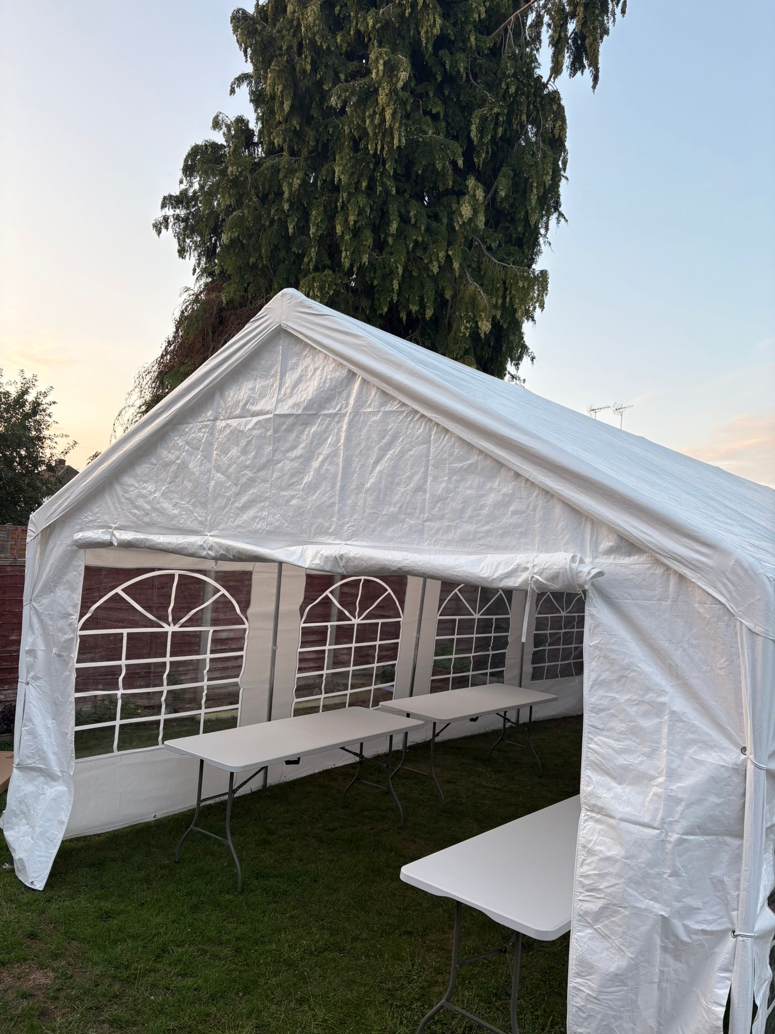 4m x 8m Marquee for a Wide Range of Events