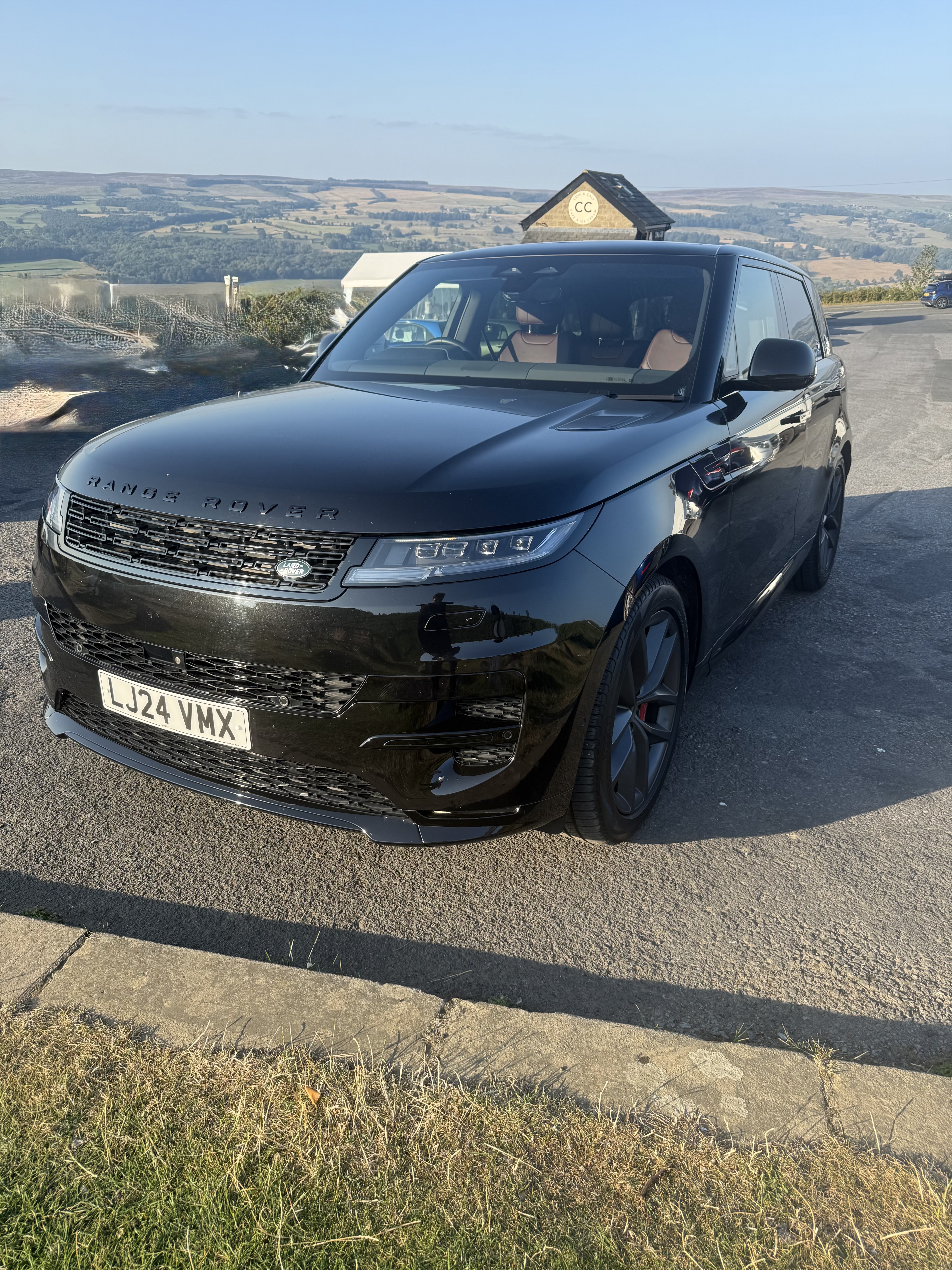 The Stunning Range Rover Sport