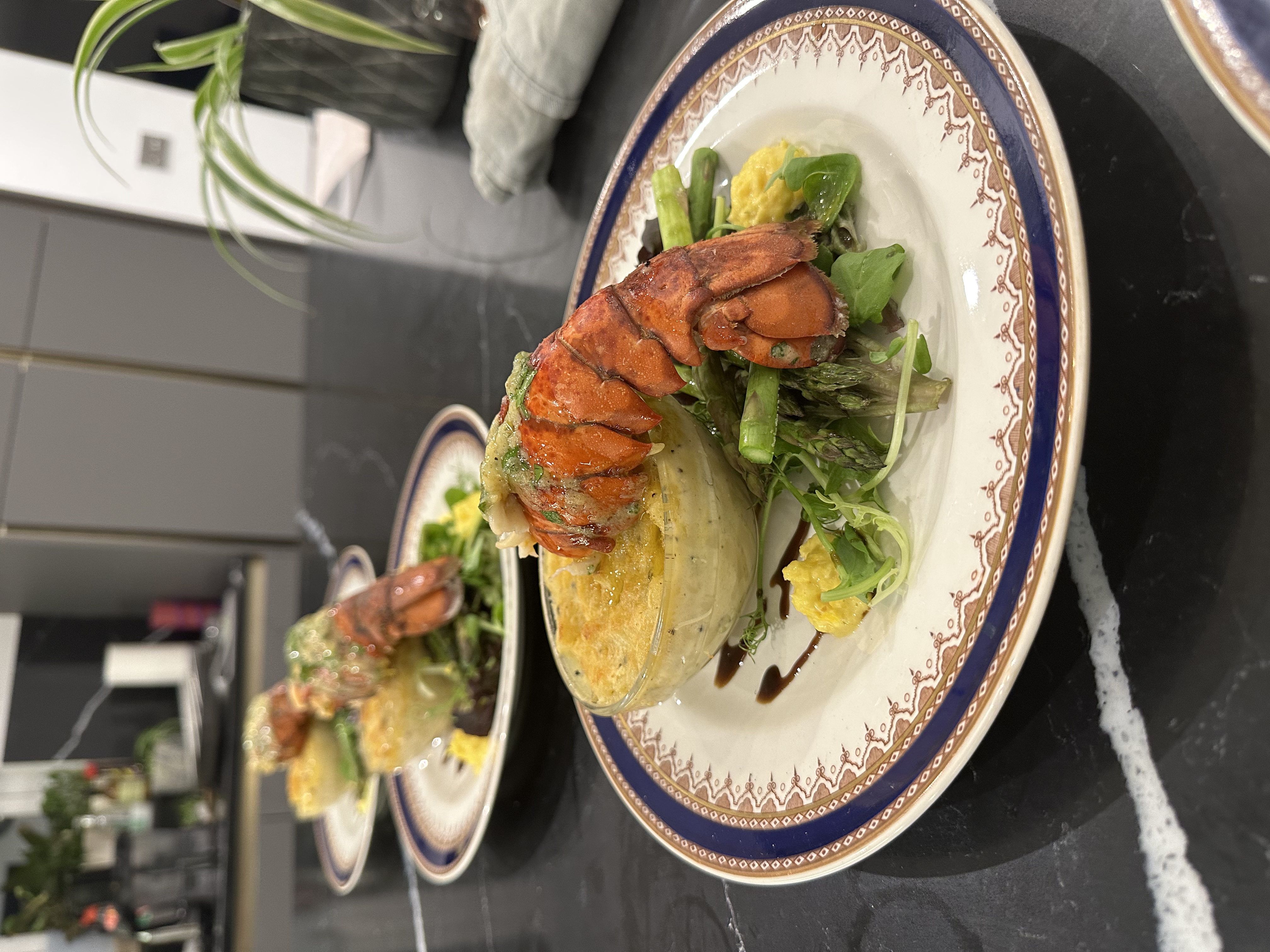 4-Course Luxury Fine Dining with an Amuse of Canapés