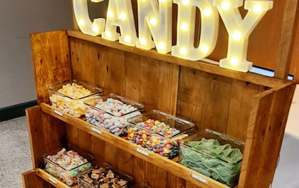 Rustic Pallet Pick 'n' Mix Stand
