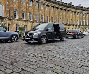 Luxury Mercedes Multi Passenger Vehicle - 7 Passengers 
