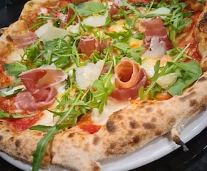 Authentic Neapolitan Pizza Plus Seasonal Italian Desserts