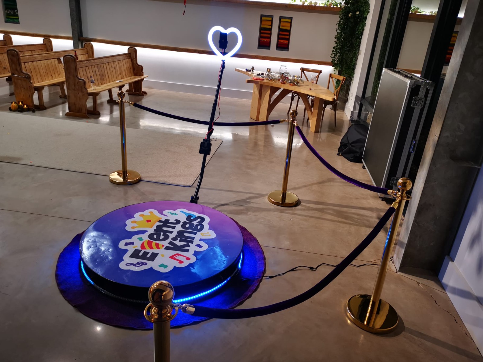 360 Photo Booth with Largest Standing Platform