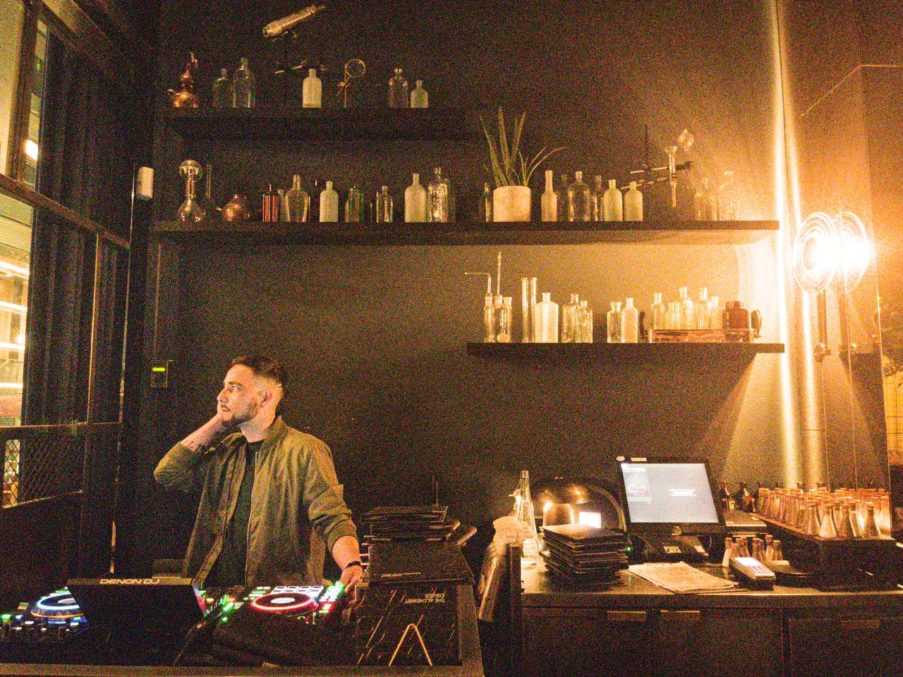 Professional DJ for Weddings & Events