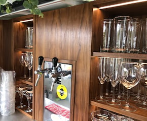 Mobile bar with draught beer,cocktails, wine and spirits