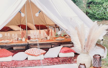 Elegantly Styled Luxury Tent for Picnics, Afternoon Teas & Dinner Parties