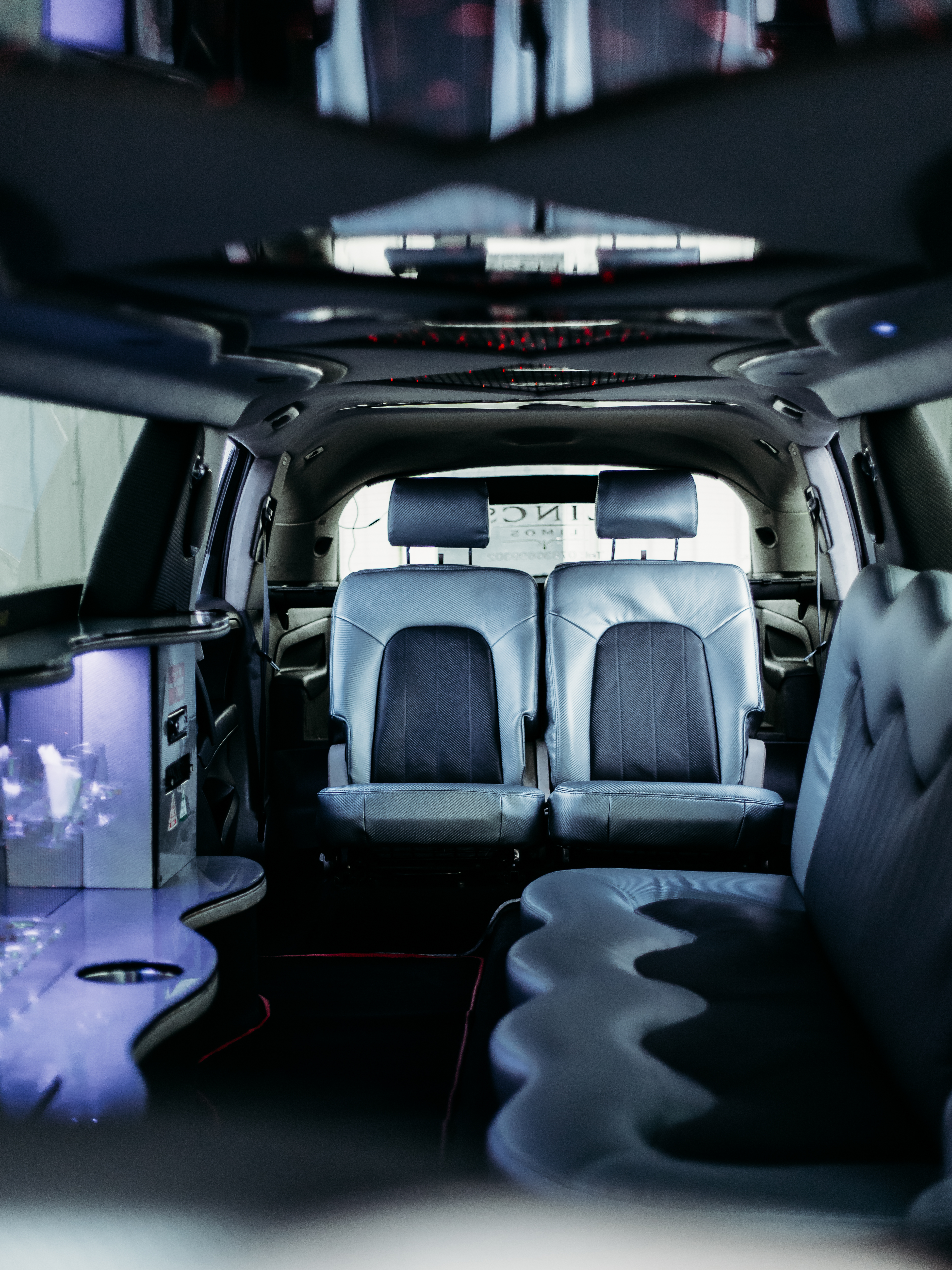 Luxury Limousine Audi Q7