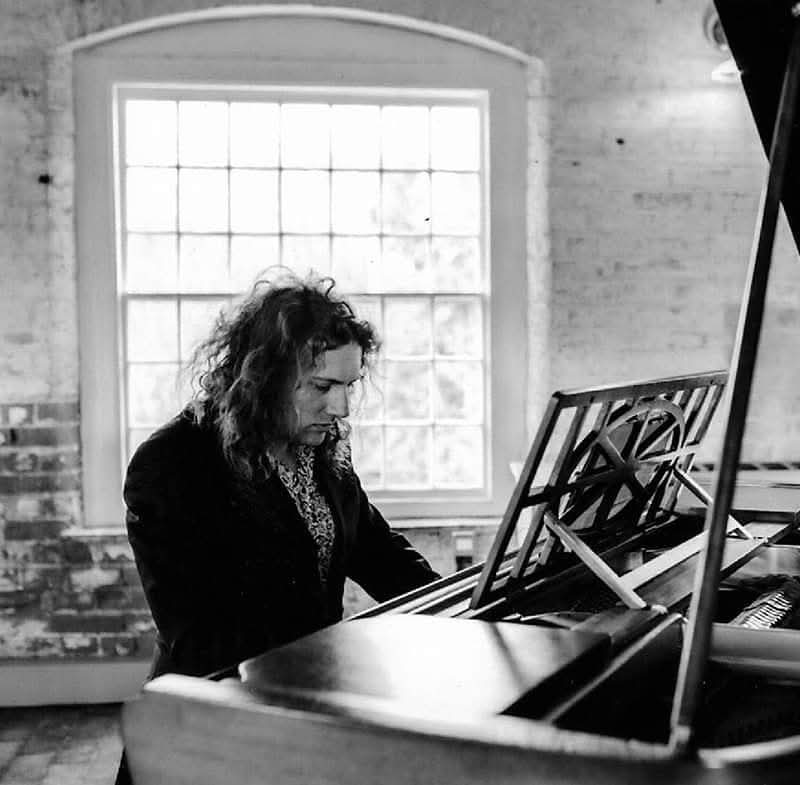 "The London Pianist" Timeless Elegance In Every Note