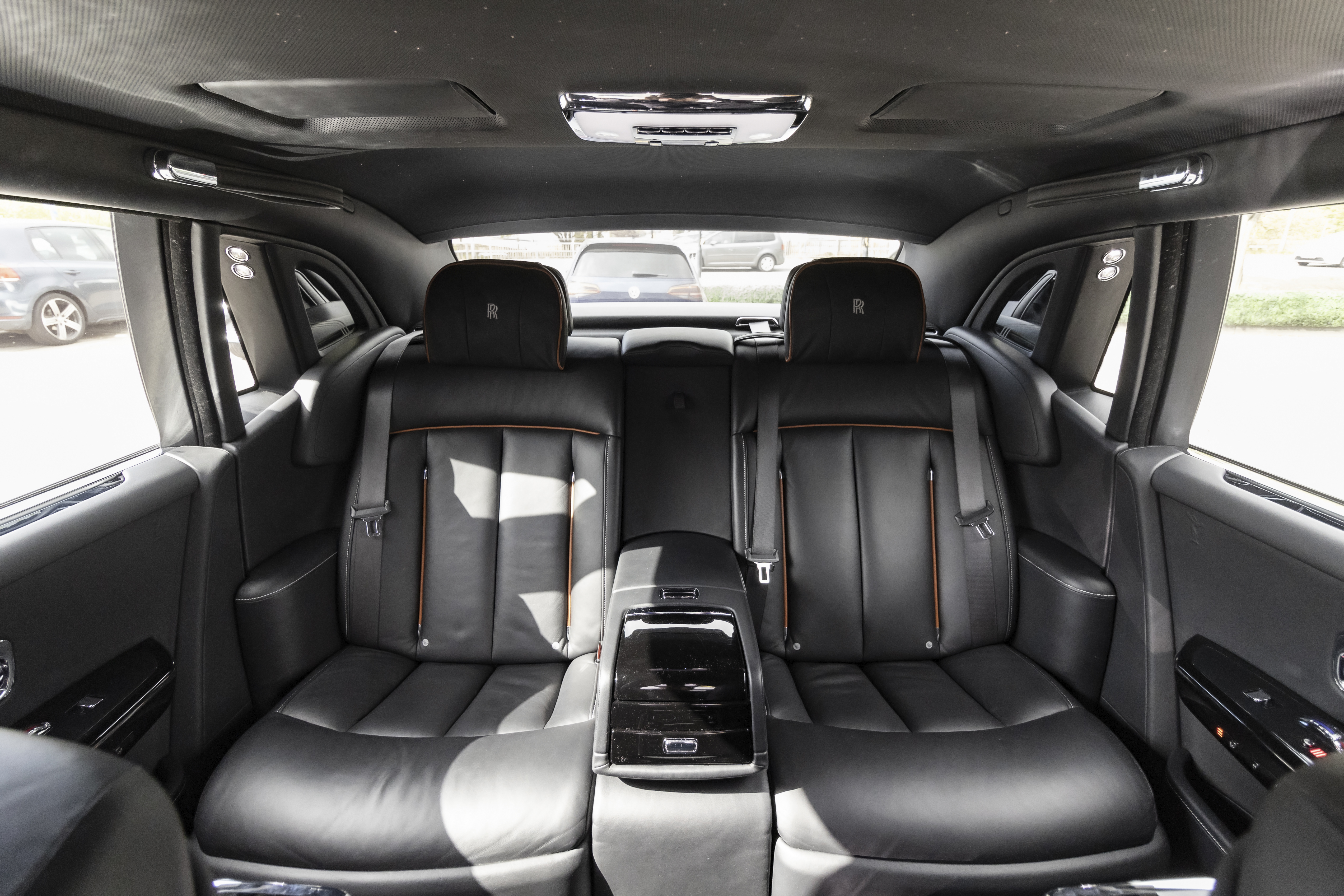 New Rolls-Royce Phantom 8 in Black