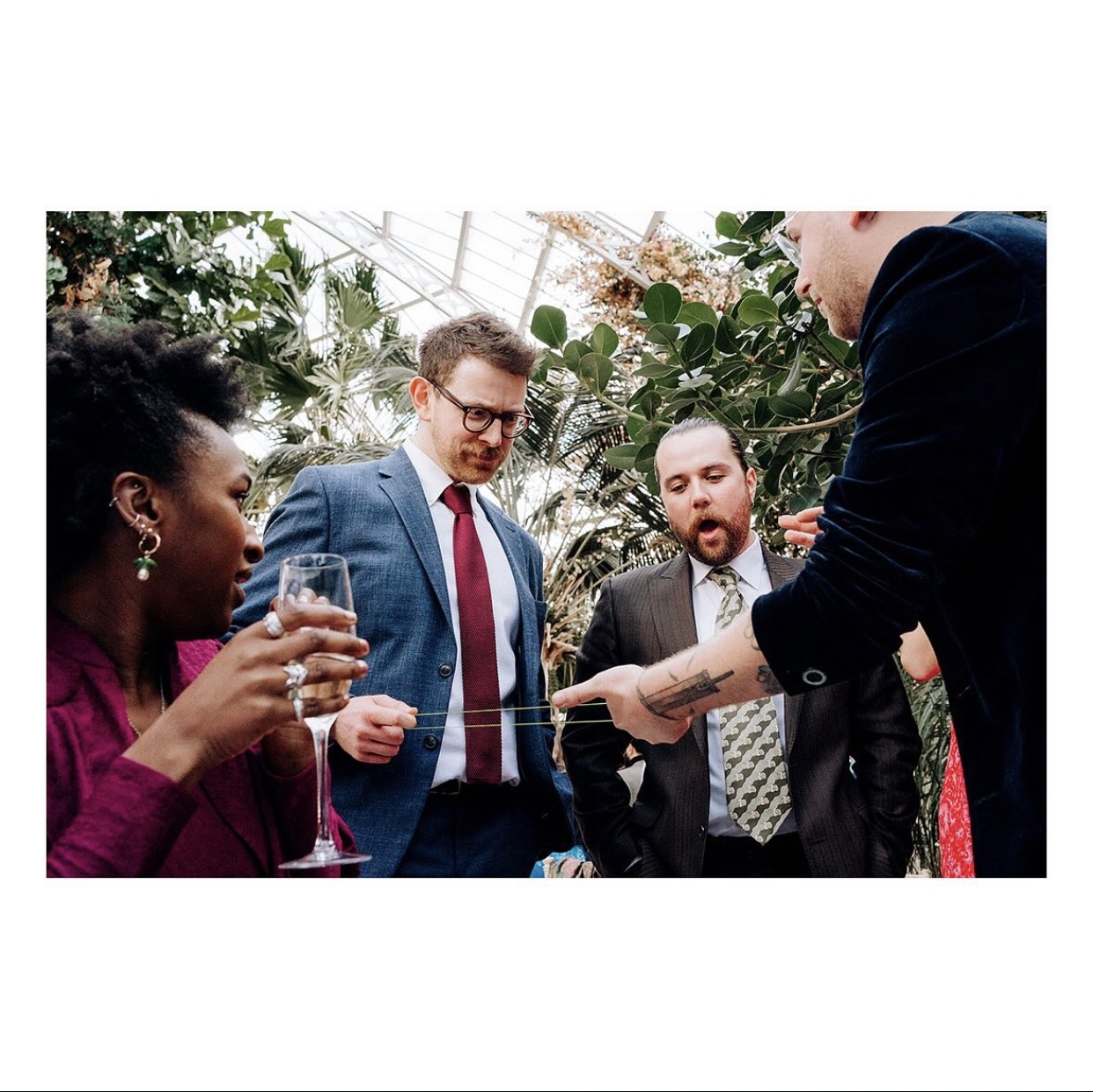 Magik Ash: Expert in Close-Up Magic and Interactive Comedy Extravaganza!