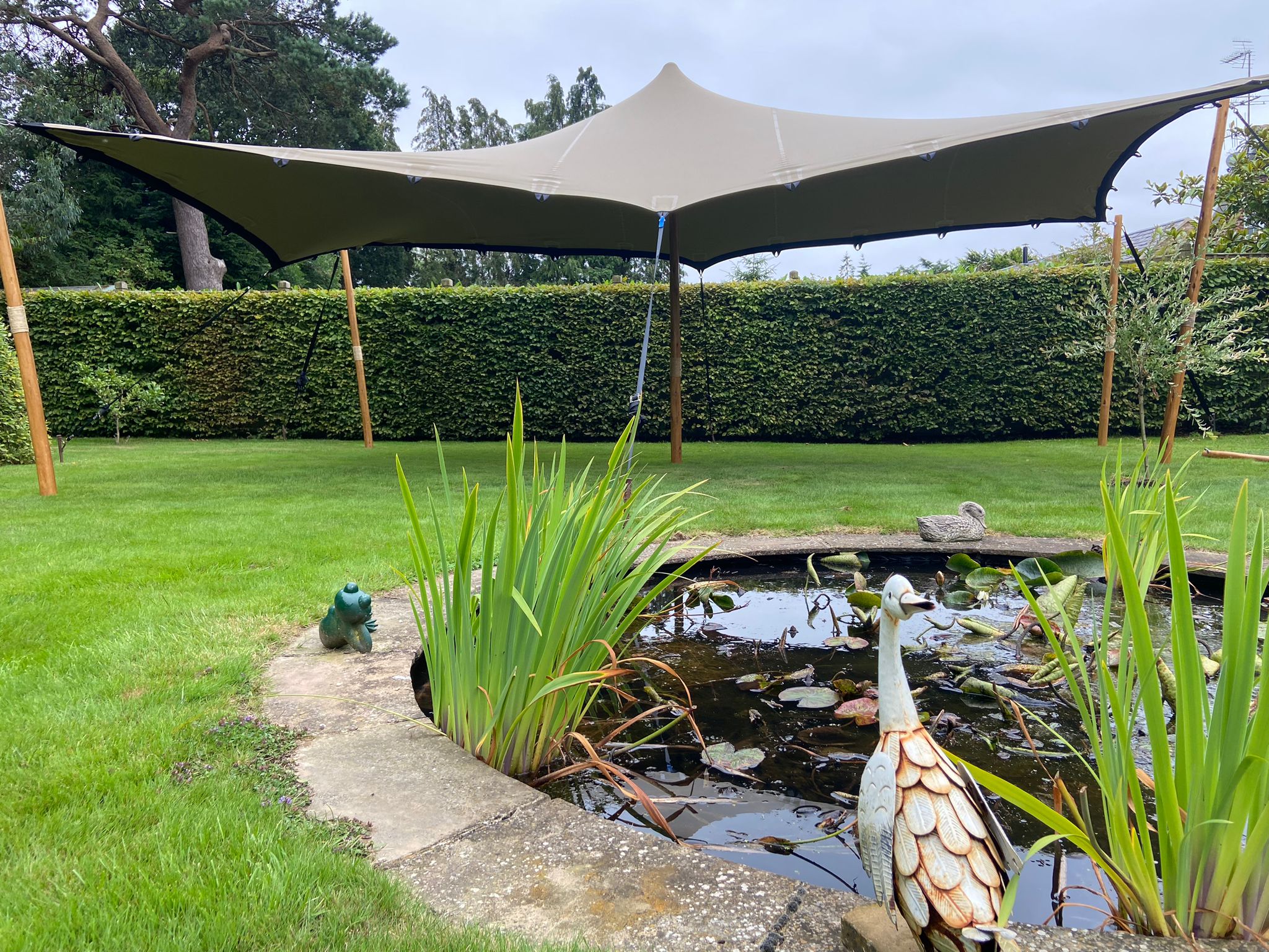 Stylish Small 6m x 4m Stretch Tent Perfect For Gardens