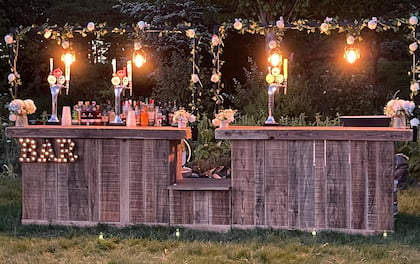 Rustic Mobile Champagne & Cocktail Bar