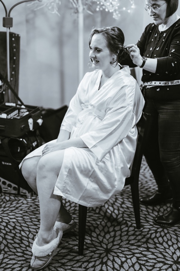 Documentary Photography - Remember Your Weddig as it Truly Happened