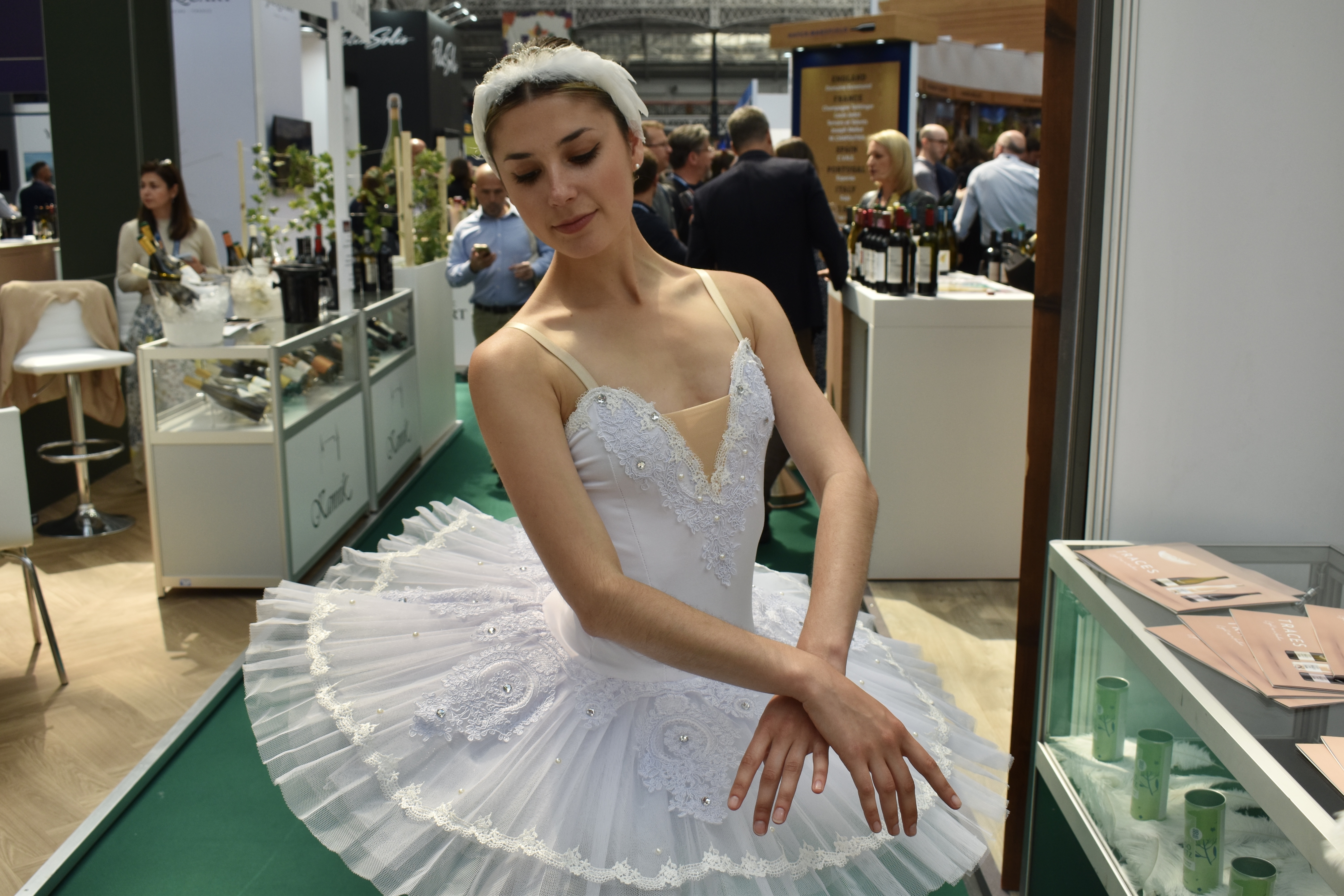 A Beautiful Ballerina to Inspire, Engage & Entertain Audiences