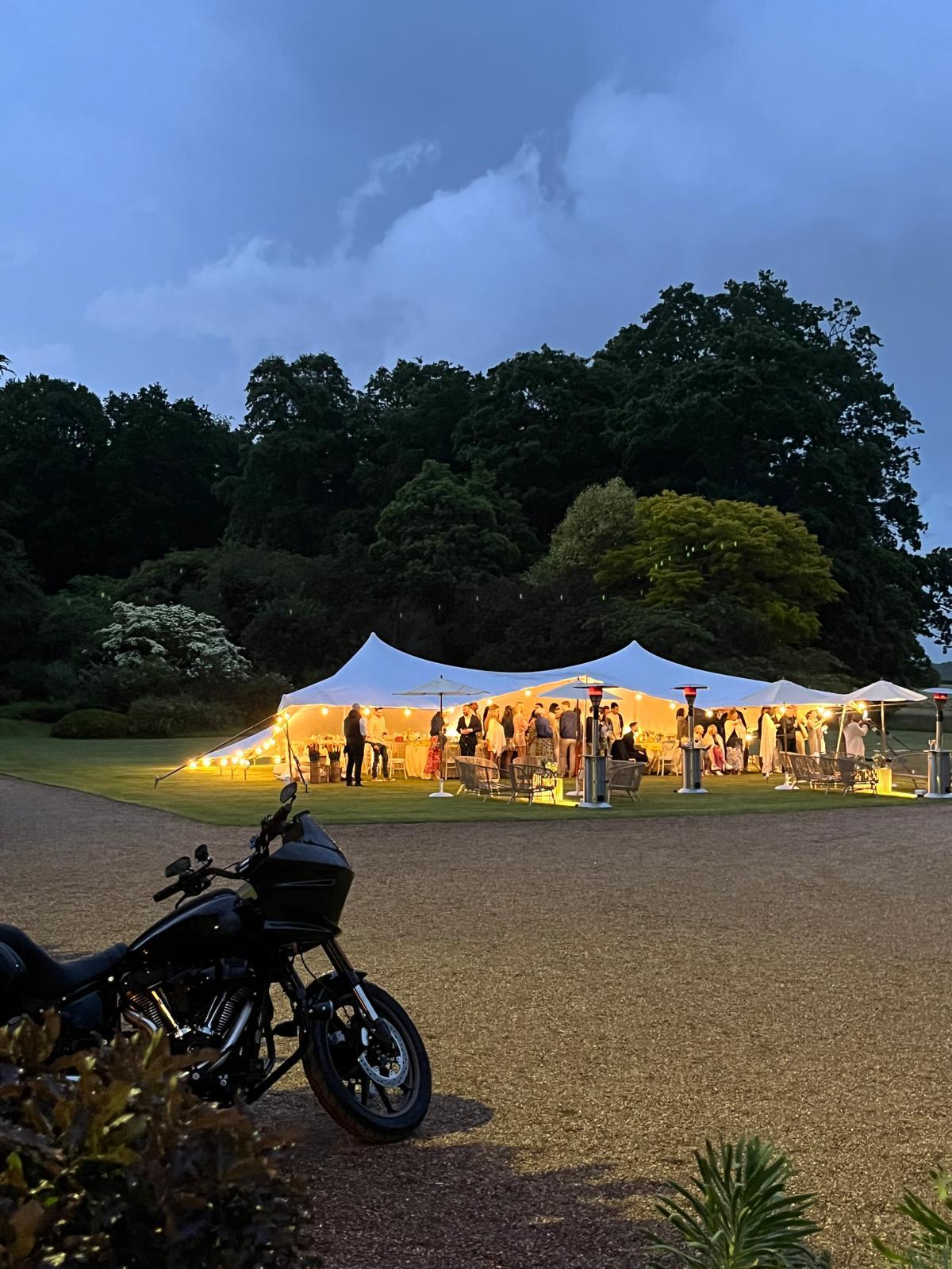 Stylish & Elegant 7.5 x 5m Stretch Tent