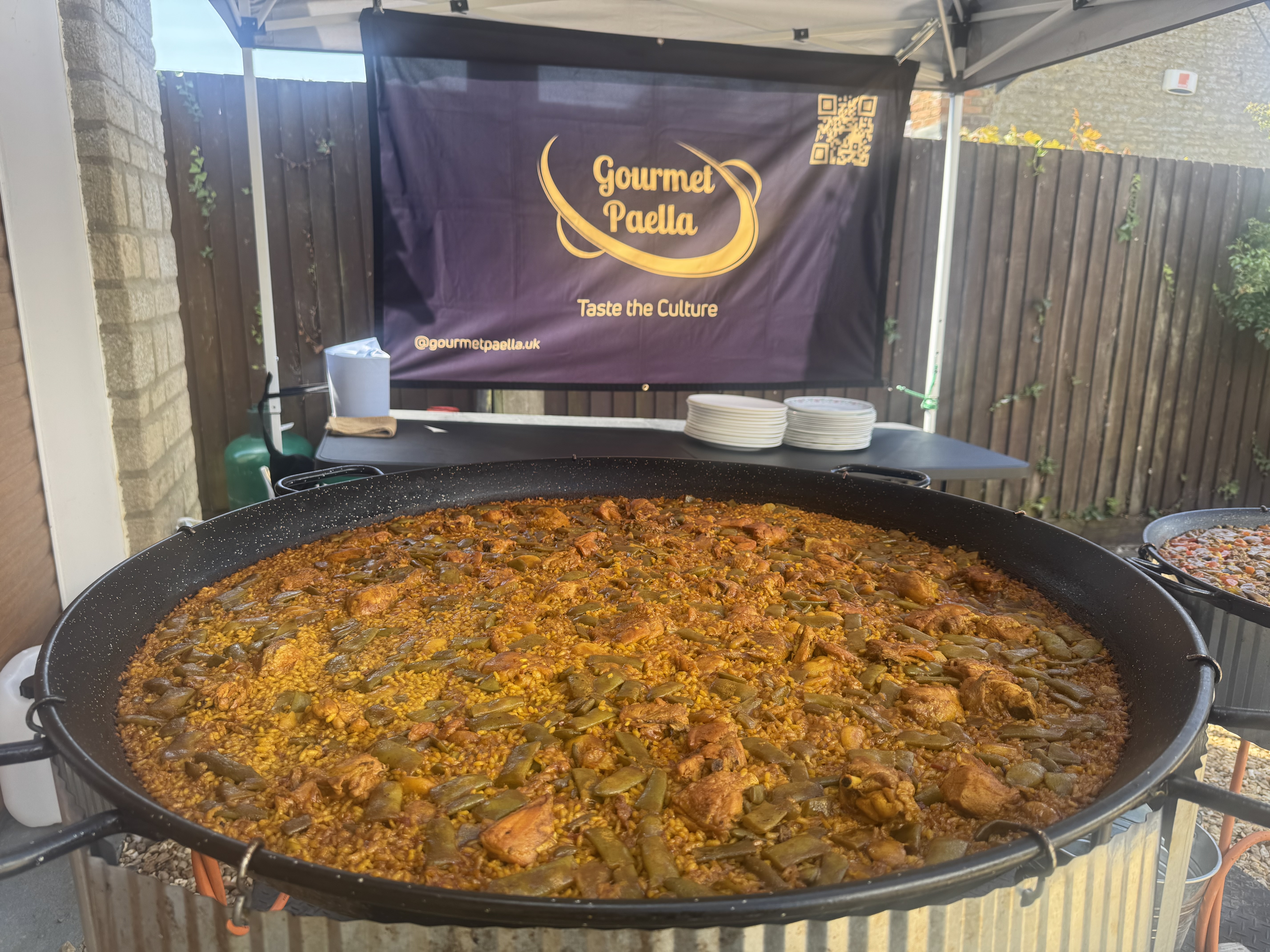 Authentic Valencian Paella Catering – Live Cooking Experience