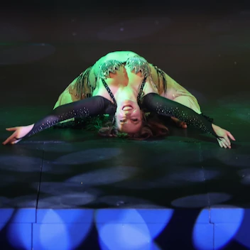 Eleanor Belly Dancer