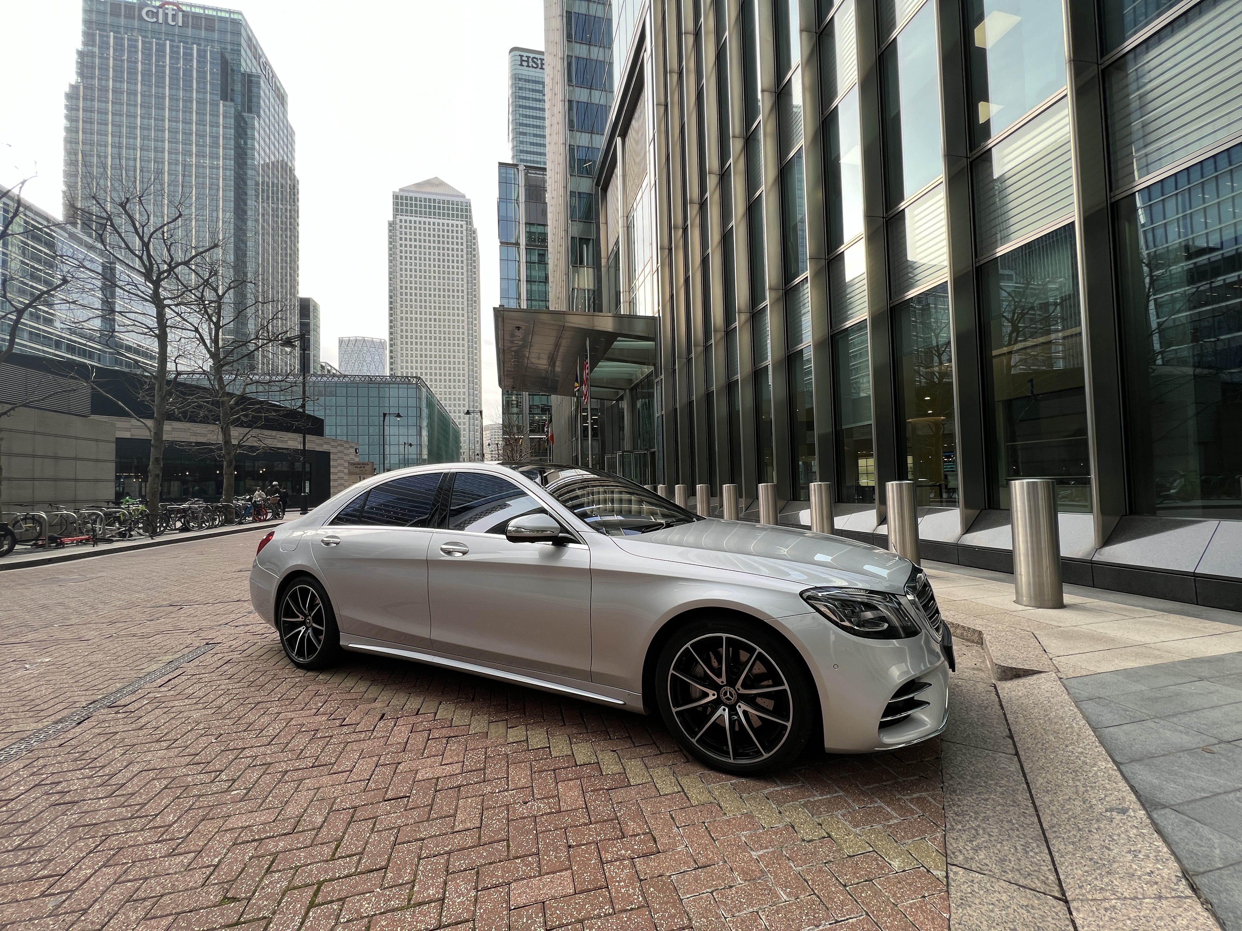 Luxury Mercedes S560e LWB for Your Special Day