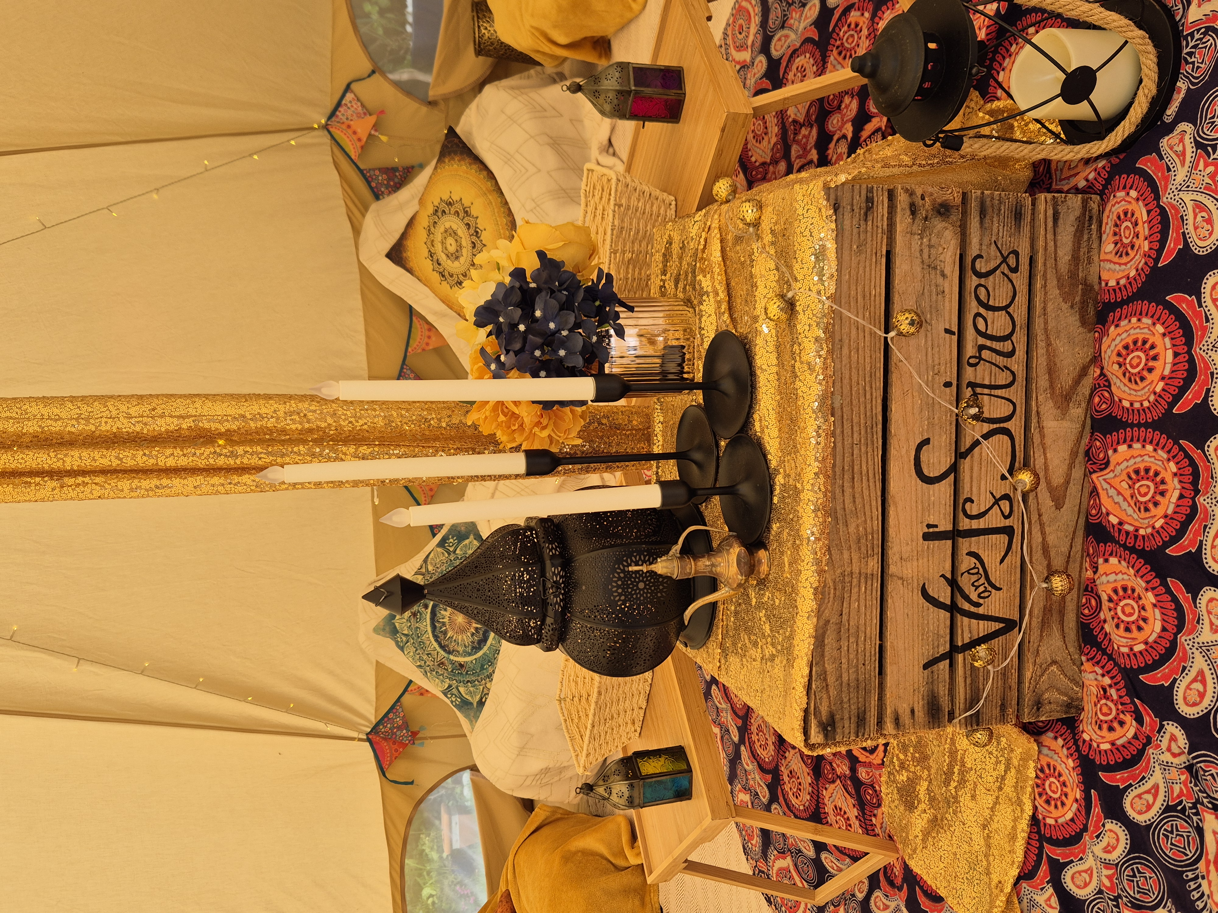 Chill Out 5m Bell Tent with Decorations